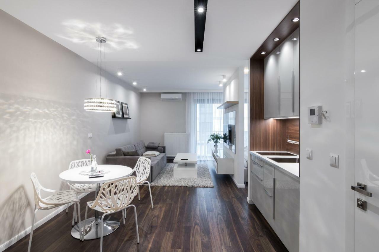 Ga Luxury W19